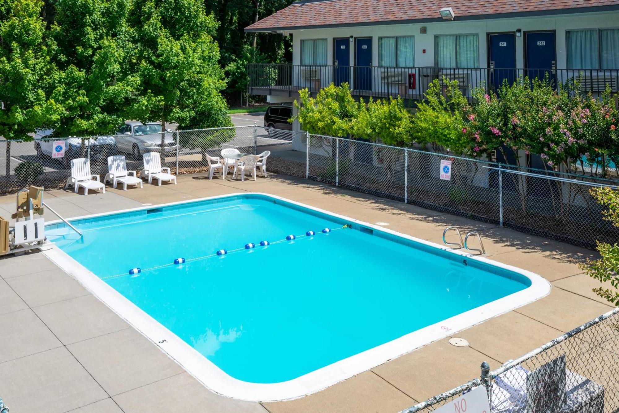 Motel 6-Sandston, Va - Richmond, Va المظهر الخارجي الصورة